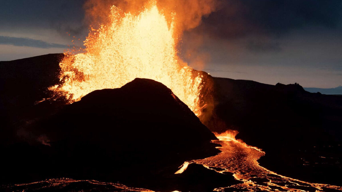 Islanda Nuova Eruzione Vulcanica Stato Di Emergenza