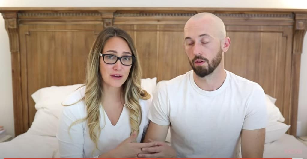 influencer adottano bambino autistico