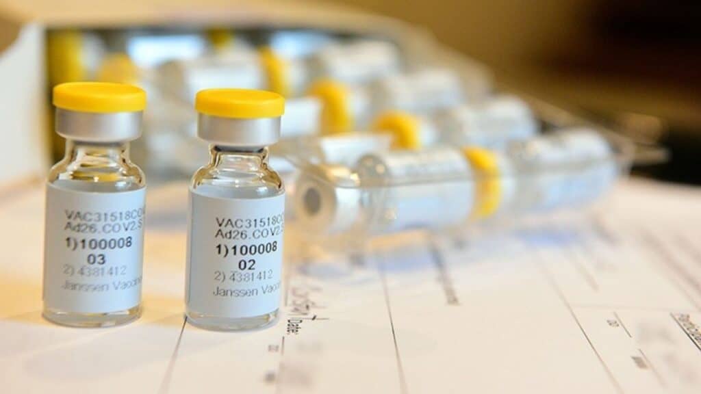 Vaccino | Johnson & Johnson arriva il 16 aprile | Speranza ...