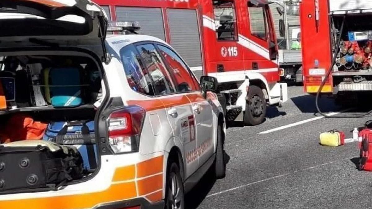 Incidente Sulla A21 Auto Esce Di Strada Grave Una Famiglia Con