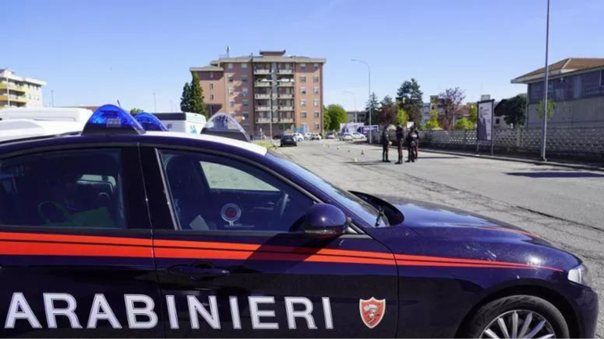 Omicidio in famiglia, uccide la moglie malata e poi chiama i carabinieri