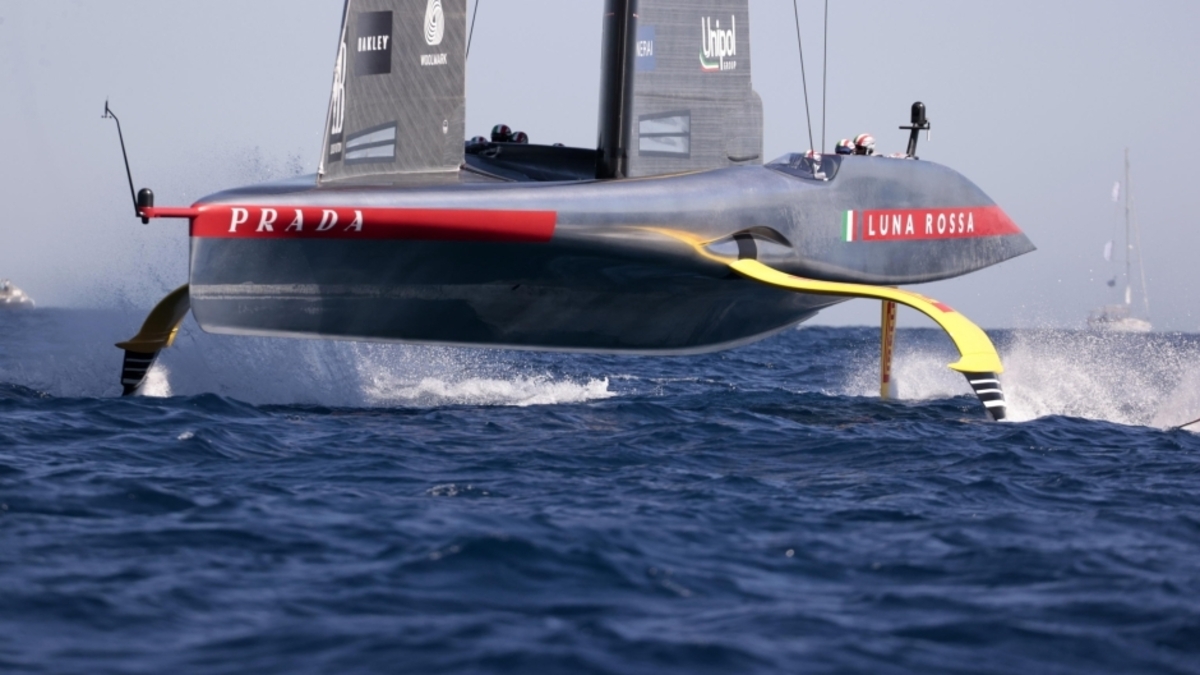 Luna Rossa 