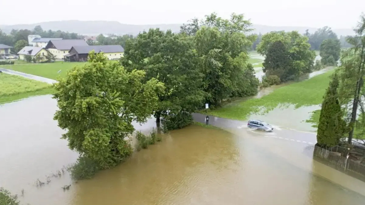 Maltempo, alluvione tremenda: “Dobbiamo fermare tutto”