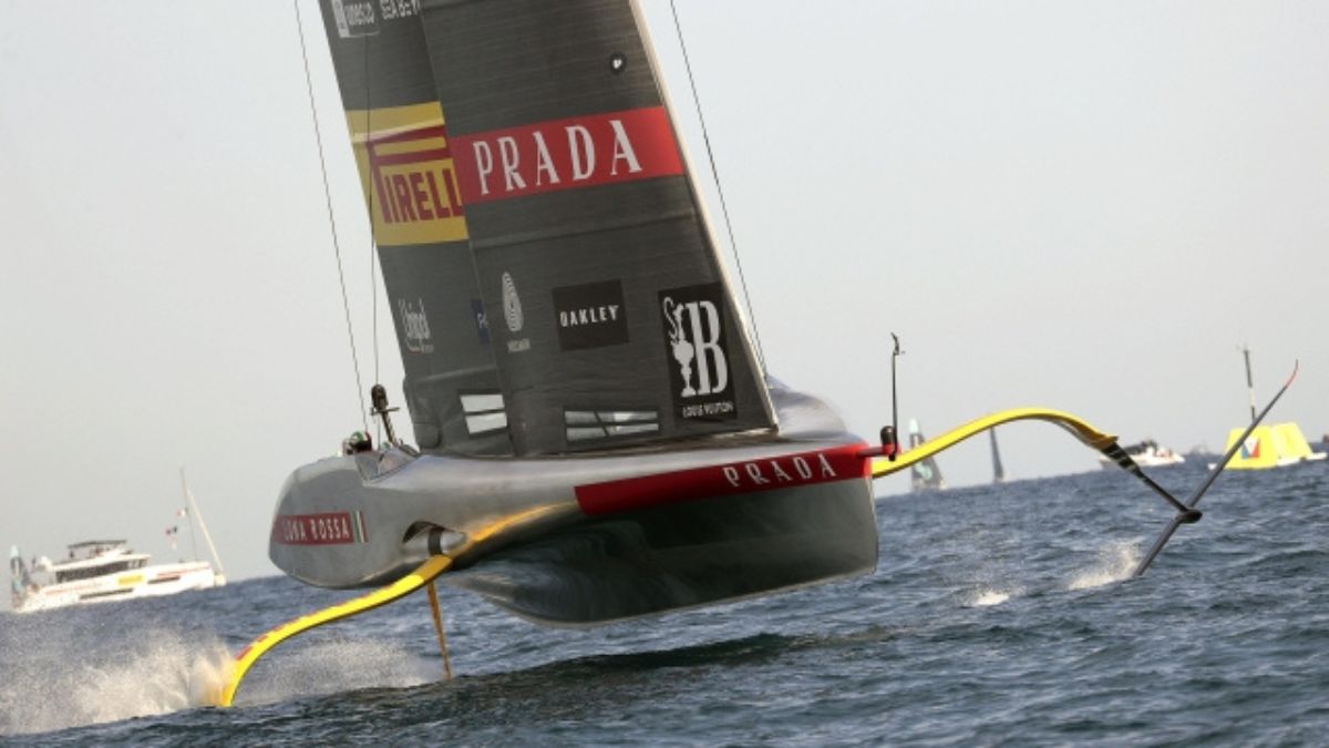 Luna Rossa, appuntamento con la finale rinviato: sconfitta con American Magic, è 4 2