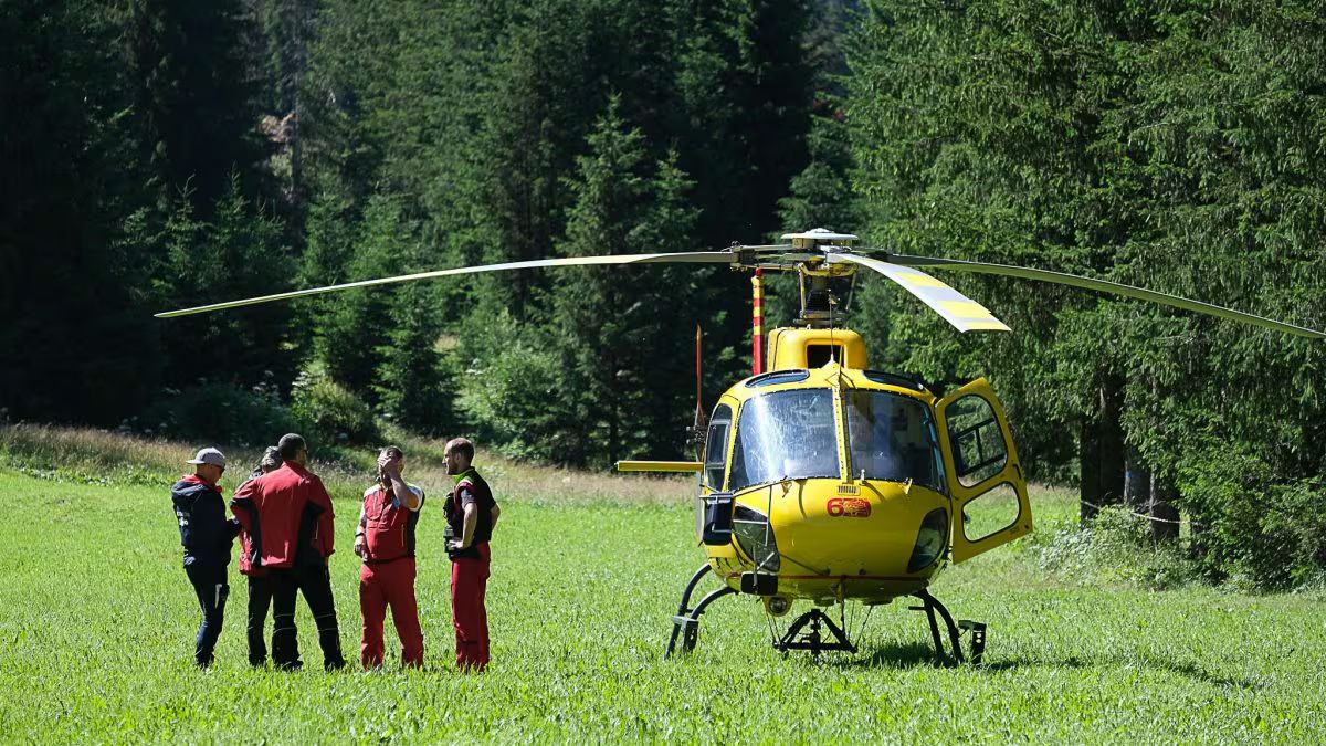 Marito e moglie a funghi nel Modenese, la donna scivola in un dirupo: soccorsa in gravi condizioni