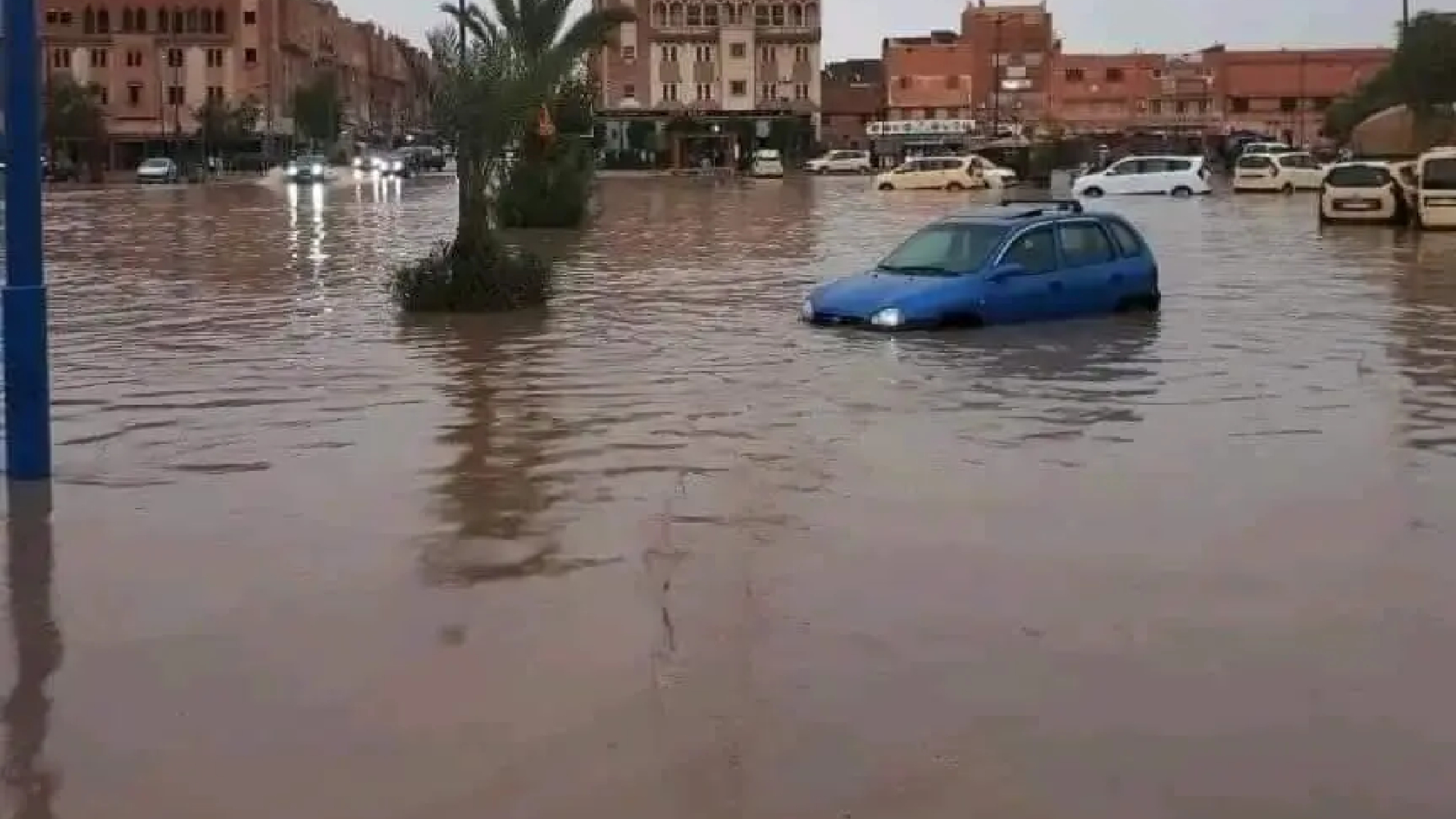 Piogge torrenziali devastano il sud est del Marocco: quattro morti e 14 dispersi