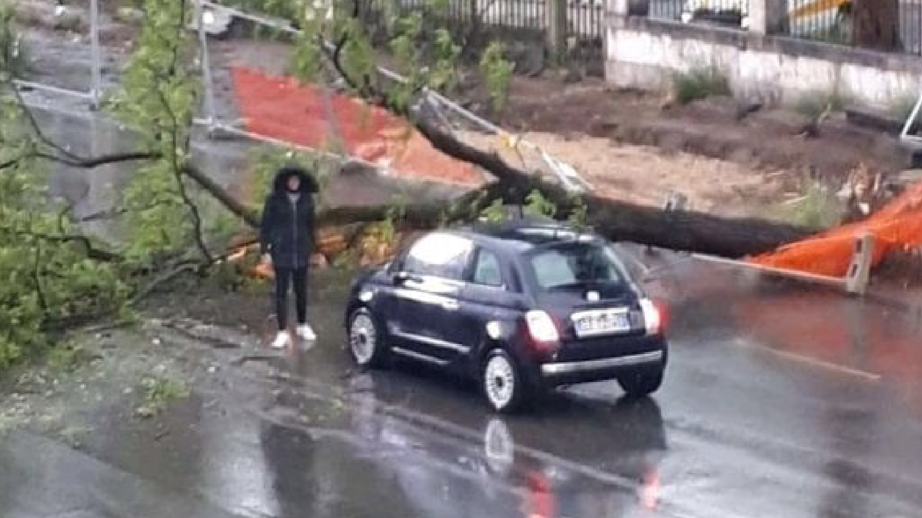 Maltempo in Italia: allerta meteo su più regioni, rischio nubifragi da Nord a Sud