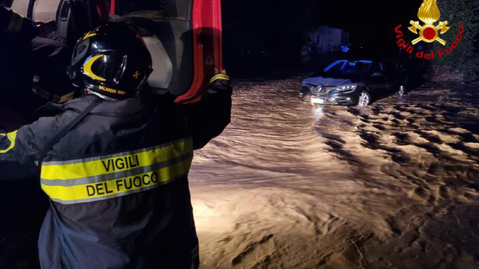 Nubifragio in Toscana: alluvioni, strade bloccate. Mai cosi tanta acqua