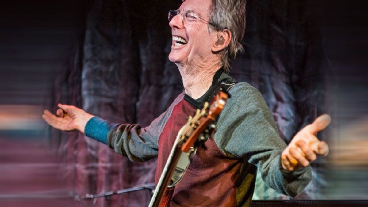 Morto Phil Lesh, storico fondatore dei Grateful Dead: aveva 84 anni