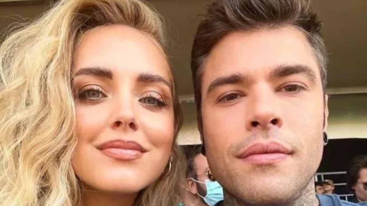 Fedez – Ferragni, è lite sull’assegno di mantenimento: “Lui offre 5 mila euro, lei ne chiede 20 mila”