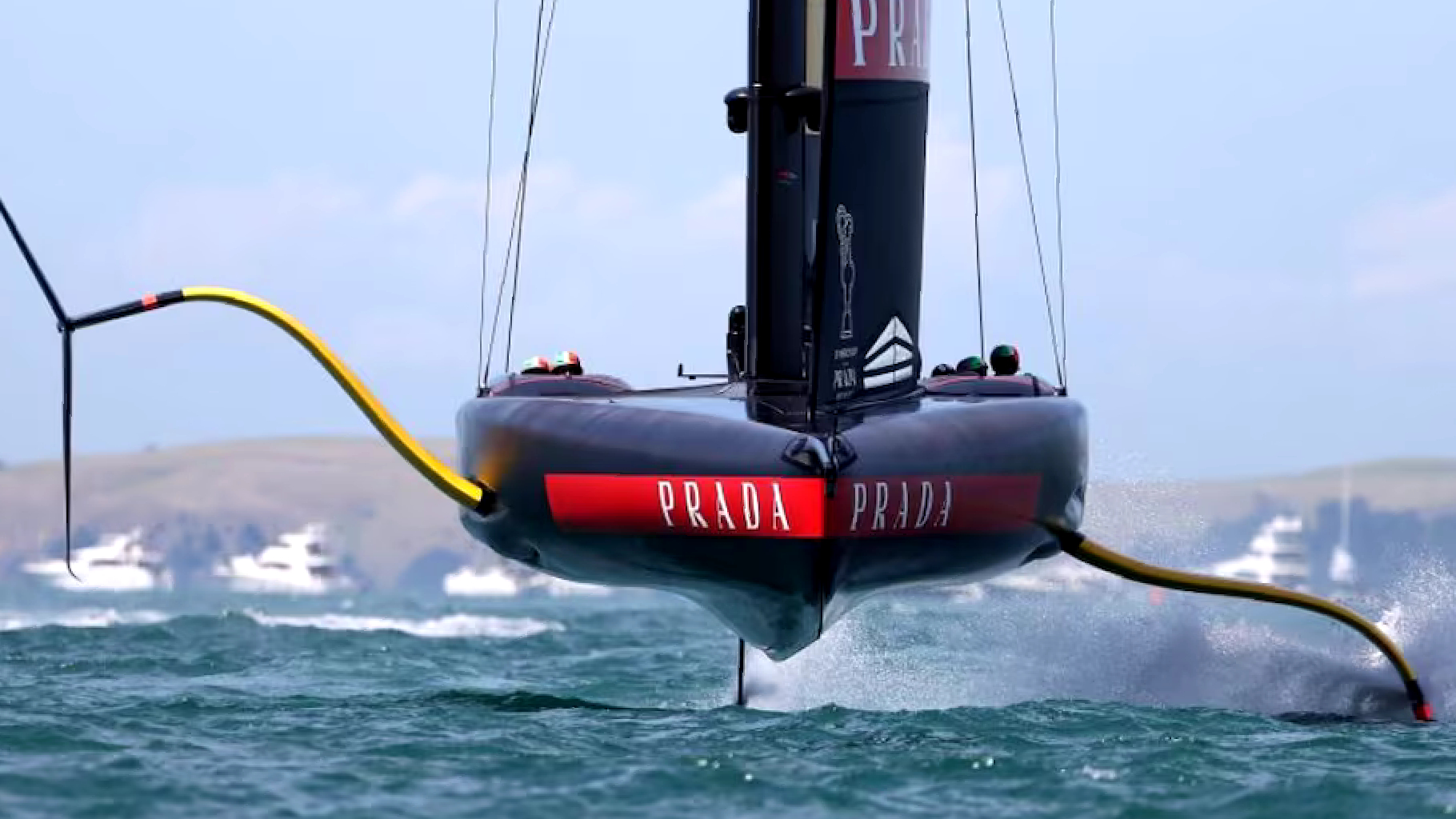 Luna Rossa 