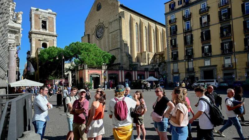 Meteo, caldo anomalo in Italia, poi torna il gelo: le previsioni