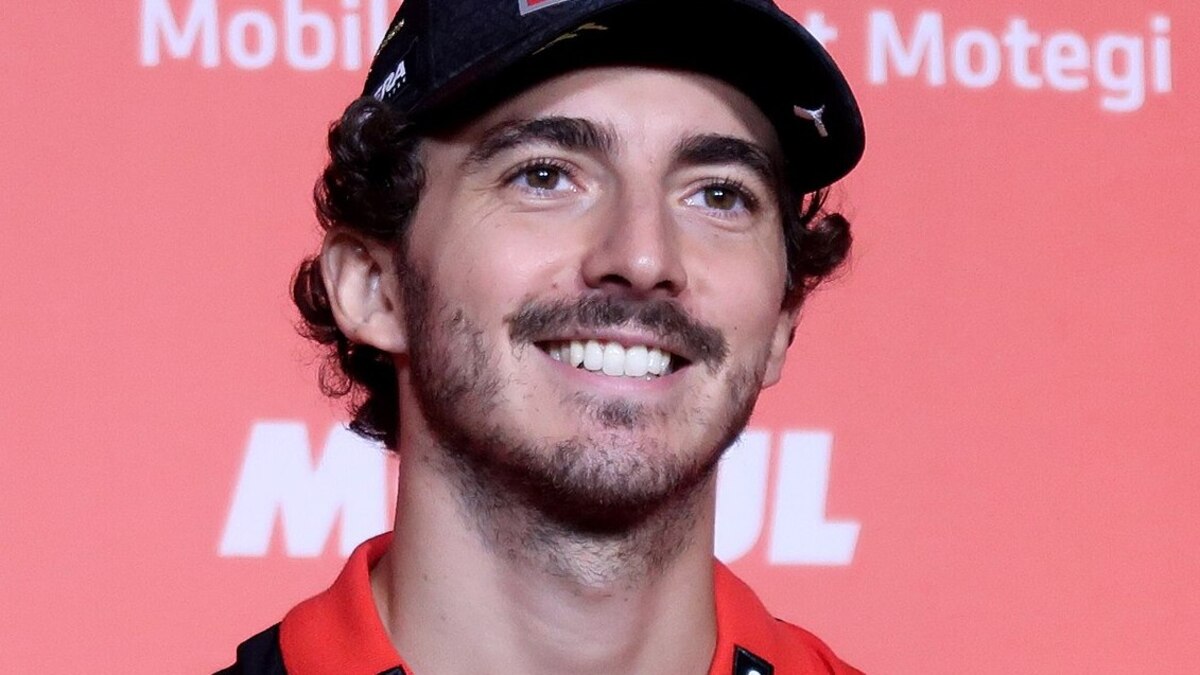 MotoGP: Bagnaia trionfa nella Sprint di Barcellona, festa rinviata per Martin