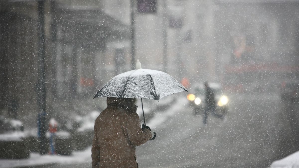 Meteo, neve e freddo sull’Italia: quando arrivano i primi fiocchi, le previsioni