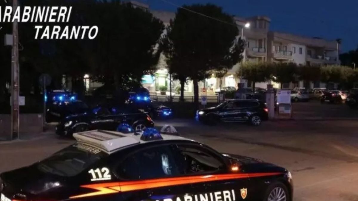 Taranto, donna trovata morta in un’auto: ipotesi omicidio