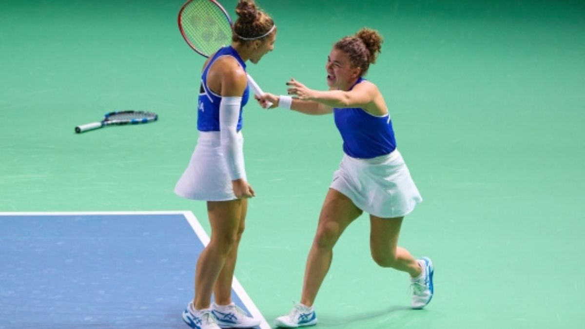 Bjk Cup Finals di tennis, l’Italia batte la Polonia 2 1 e vola in finale