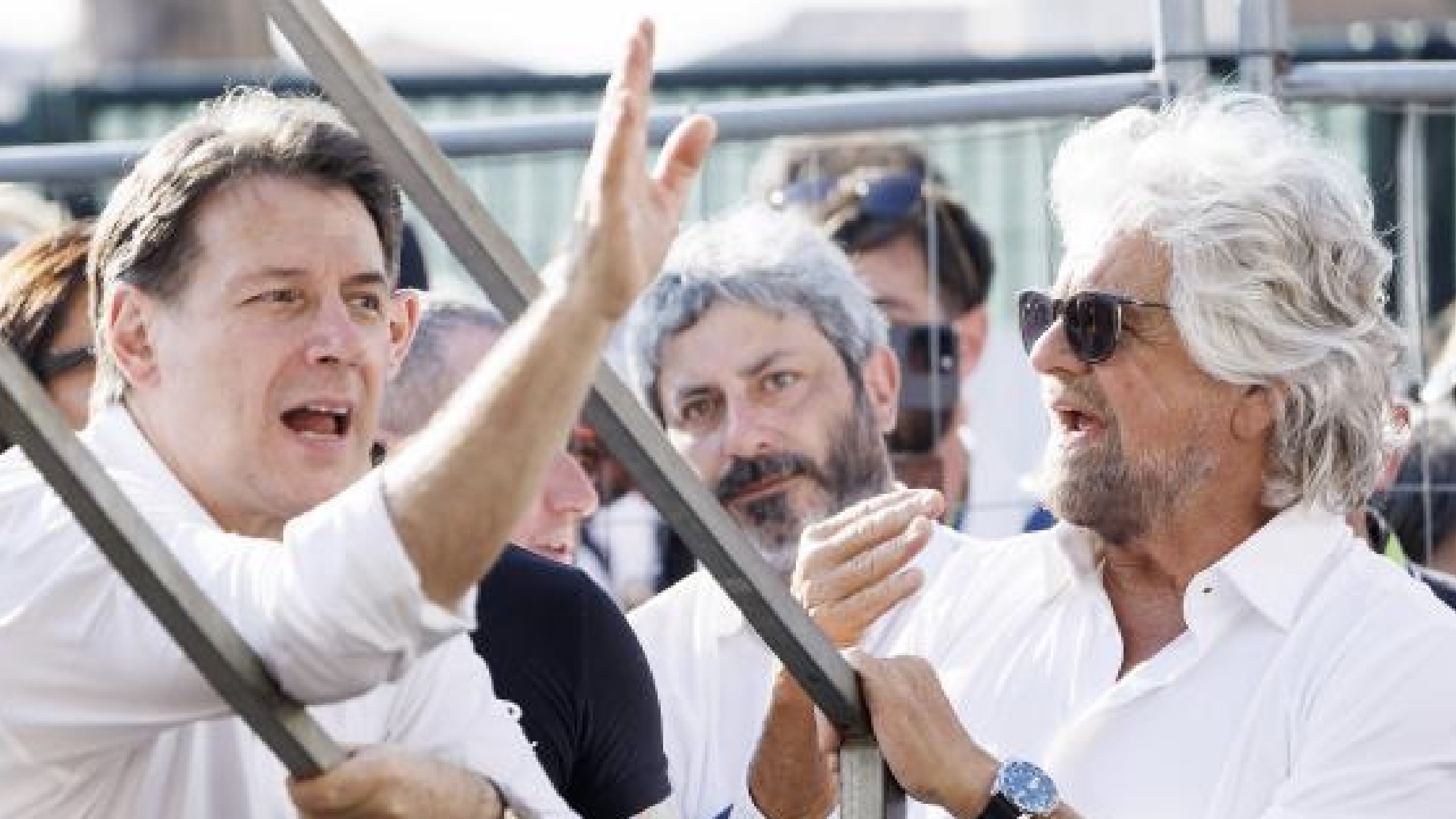 Movimento 5 Stelle, Beppe Grillo chiede formalmente la ripetizione della votazione: “Combatterà su ogni terreno, legale e politico”