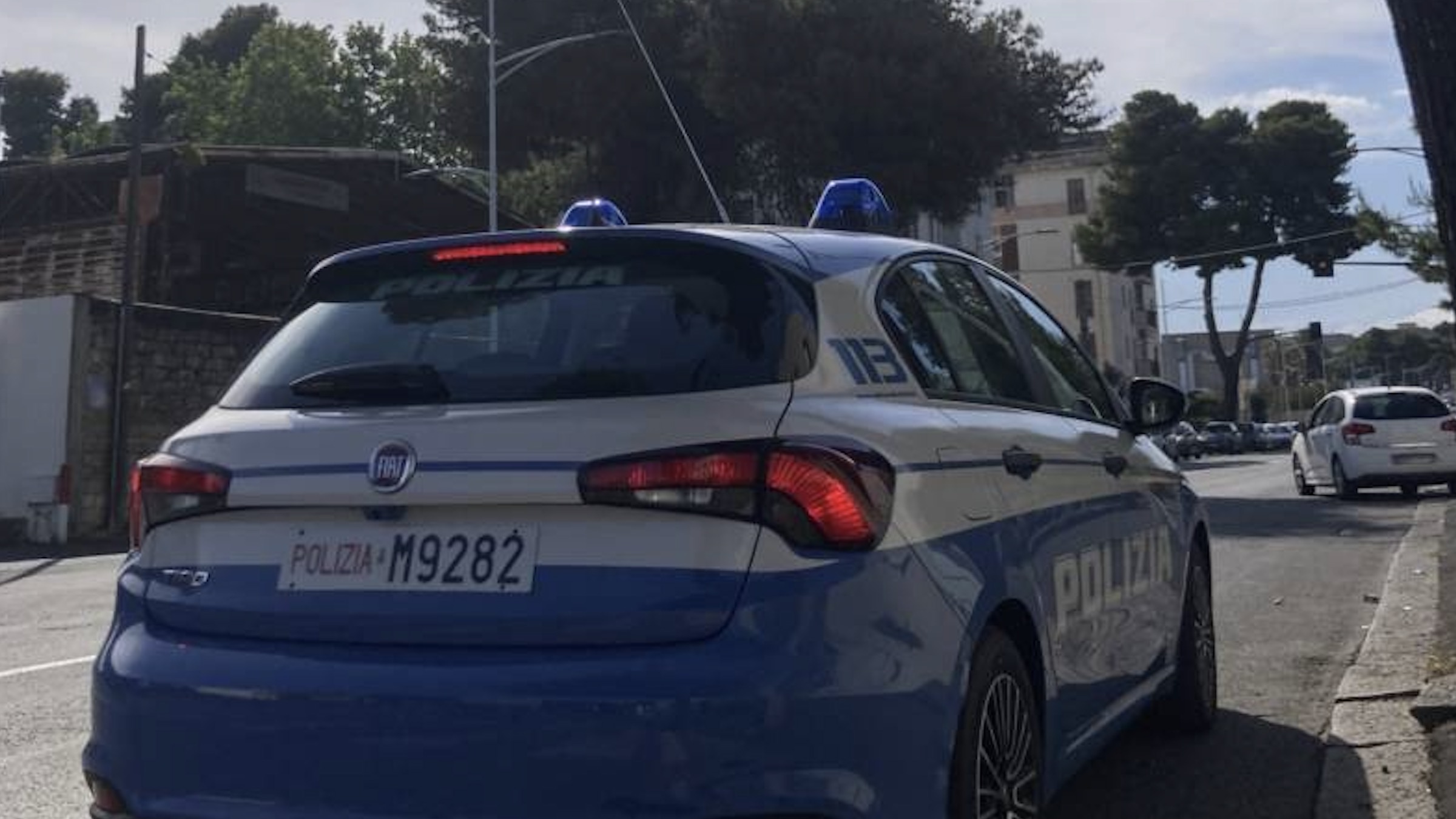 Trapani, pescivendolo accoltella un collega: il padre della vittima lo insegue con una spranga