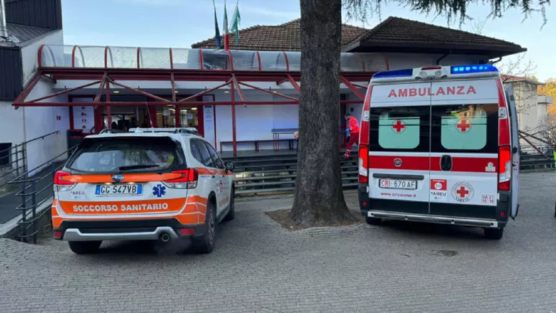 Aggressione in piazza Repubblica a Varese: grave un 27enne