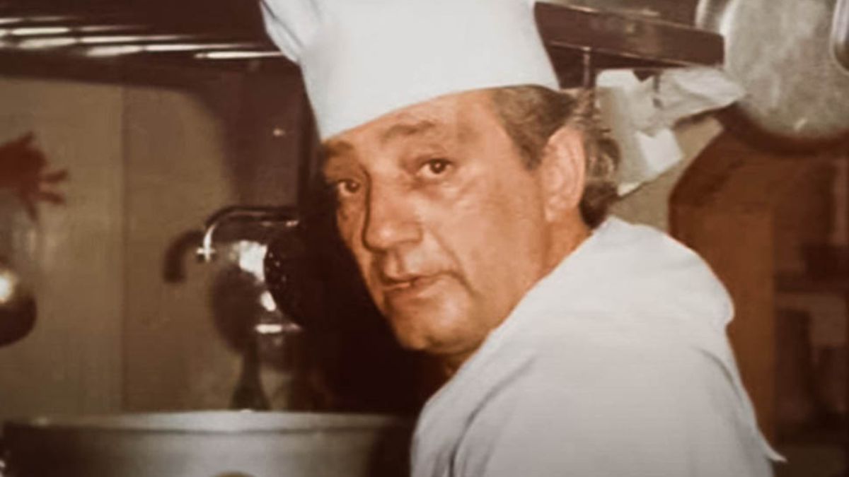 È morto lo chef Enzo Francavilla, addio all’inventore degli spaghetti all’assassina