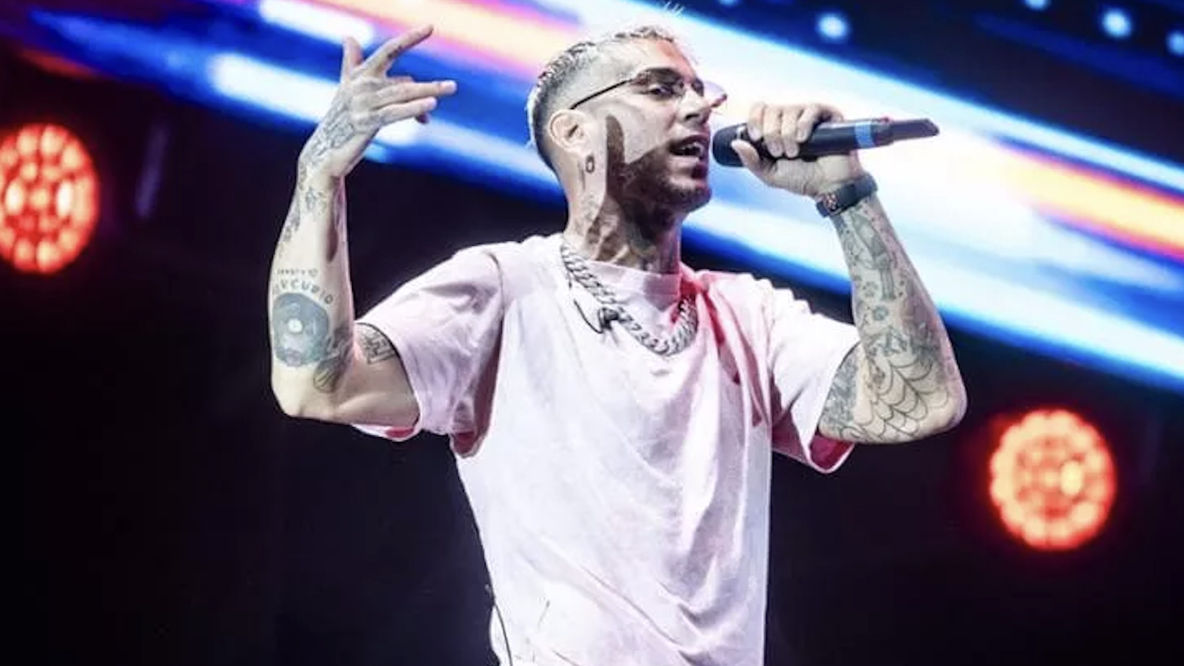 Emis Killa, spuntano nuove accuse contro il rapper che andrà a Sanremo