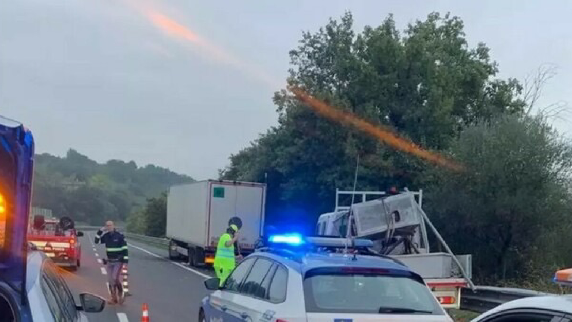 Grave incidente sull’A1 tra Anagni e Colleferro: un morto e una giovane gravemente ferita