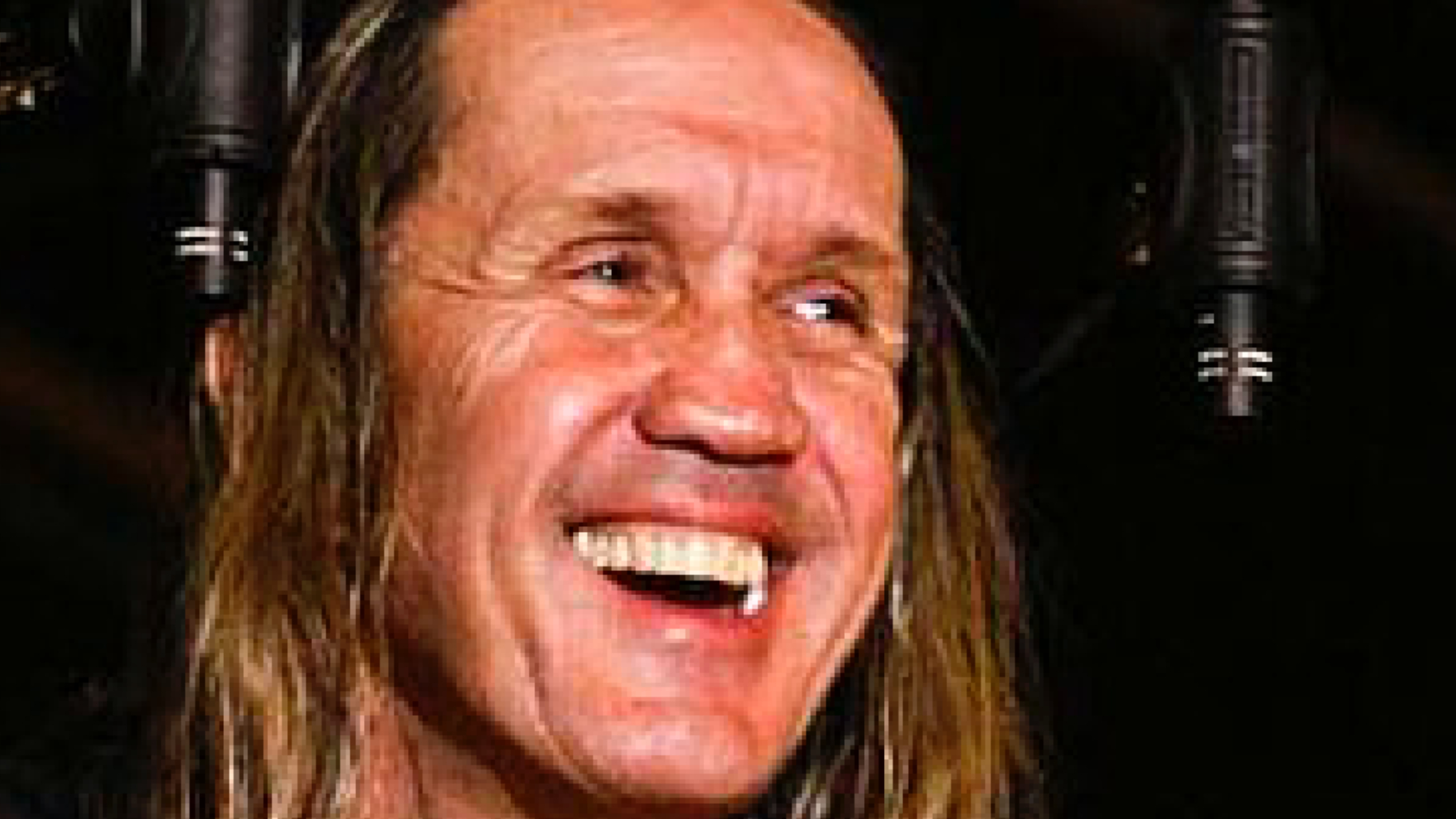 Nicko McBrain, il batterista degli Iron Maiden si ritira: “Grazie del sogno”