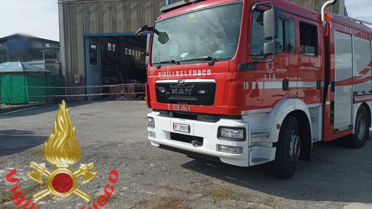 Masate, incidente sul lavoro: operaio di 32 anni resta incastrato sotto a una pressa, amputato il braccio