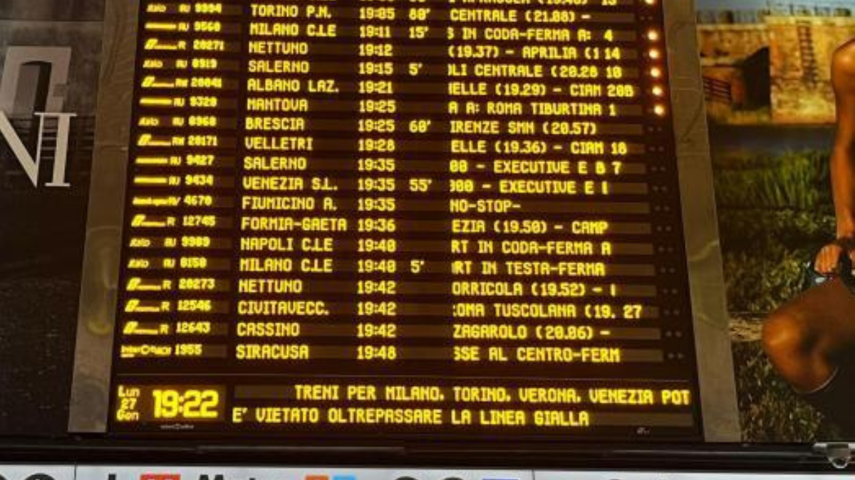 Ancora caos treni in Italia: ritardi e cancellazioni, tutte le tratte a rischio