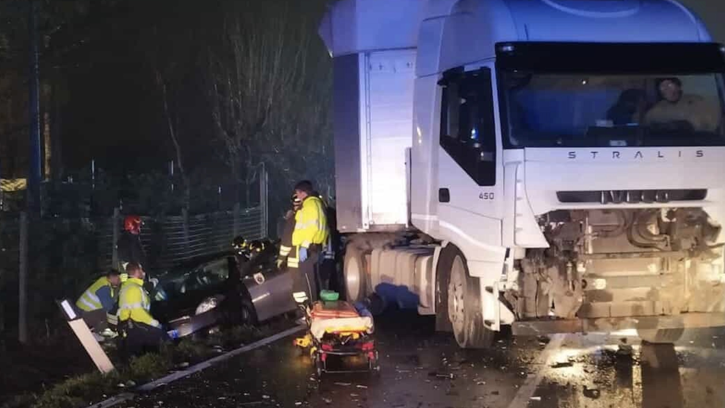 Carpi, tir travolge un’auto con a bordo una famiglia: grave un 32enne