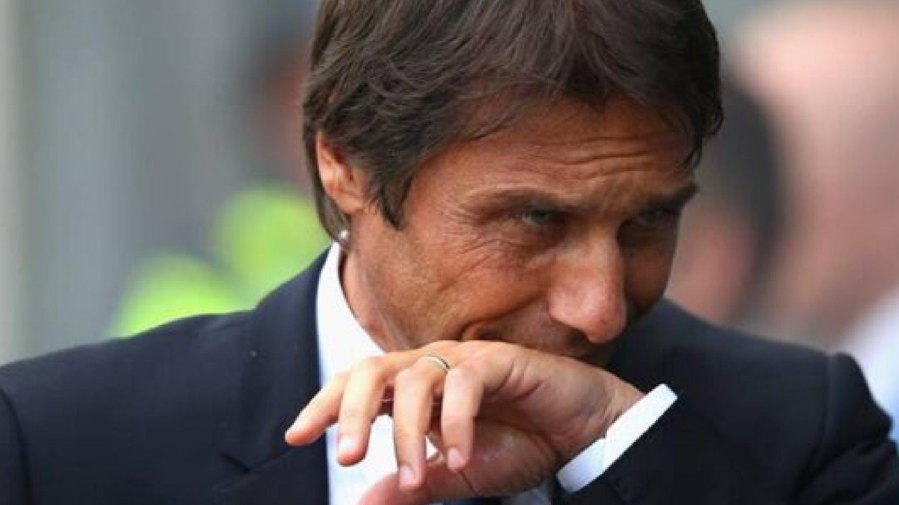 Antonio Conte vince ma non parla: “Troppo dolore”. Lutto atroce