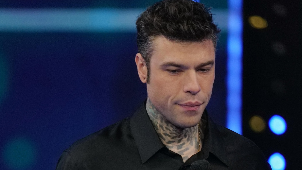 “Fedez pronto a ritirarsi da Sanremo”. Esplode il caso, come stanno davvero le cose