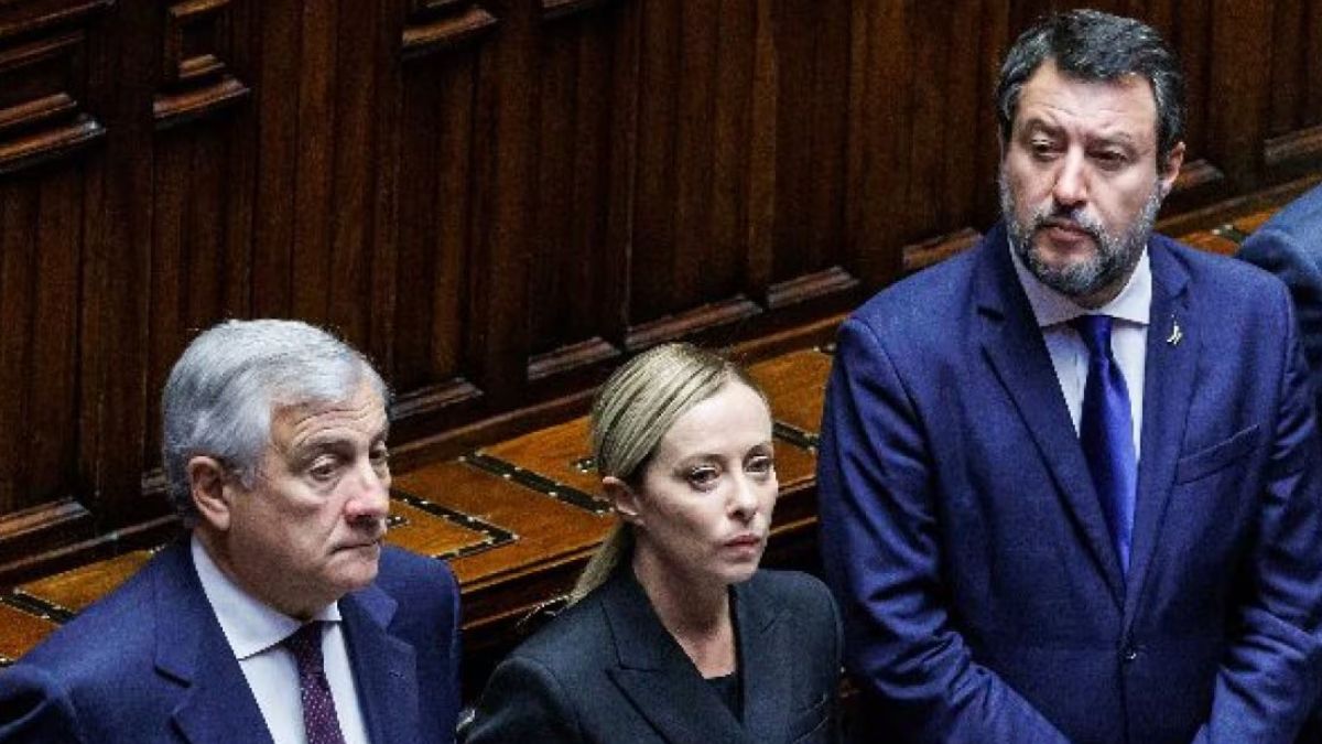 Weidel divide la maggioranza: Tajani la boccia, Salvini la esalta, Meloni prende tempo