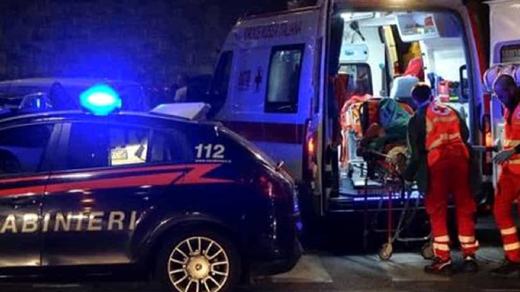 Carabiniere interviene per un incidente ma viene investito da un’altra auto