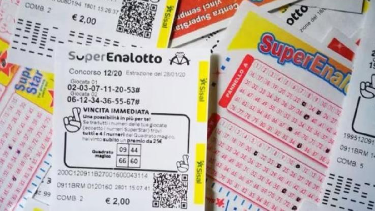 Superenalotto, 5+1 centrato: una vincita da 500mila euro