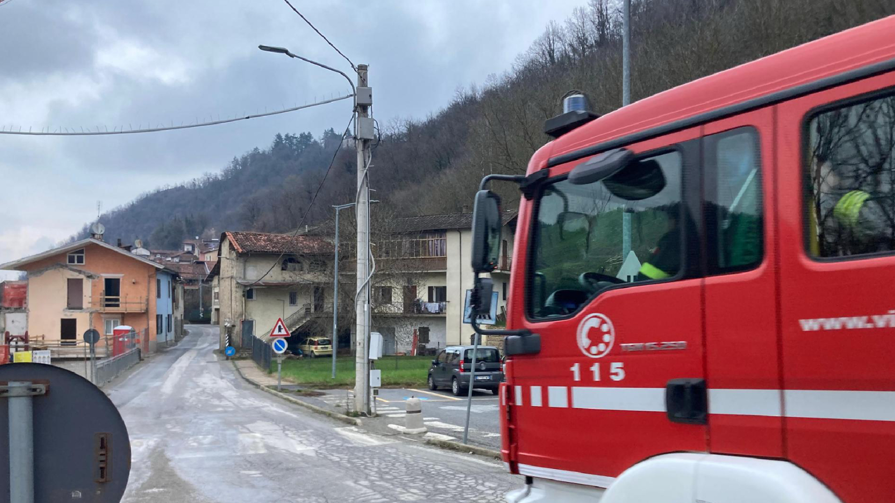 Intossicazione da monossido a Torre Mondovì: sei persone in ospedale, tra cui quattro bambini