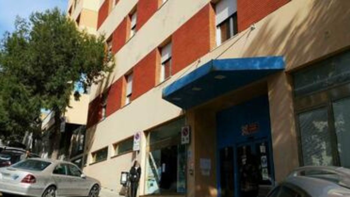 Blatte accanto a un bimbo operato al cervello: chiuso reparto di Neuropsichiatria infantile