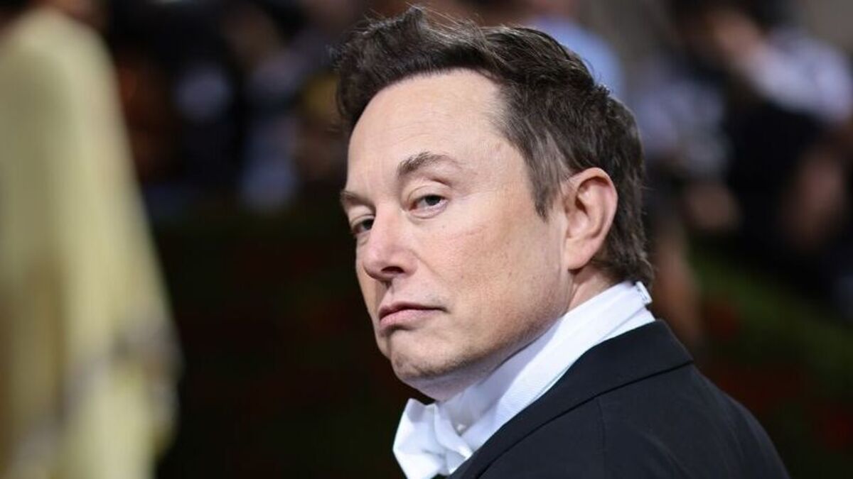 Musk senza mezzi termini: “Gli Stati Uniti dovrebbero uscire dalla Nato”